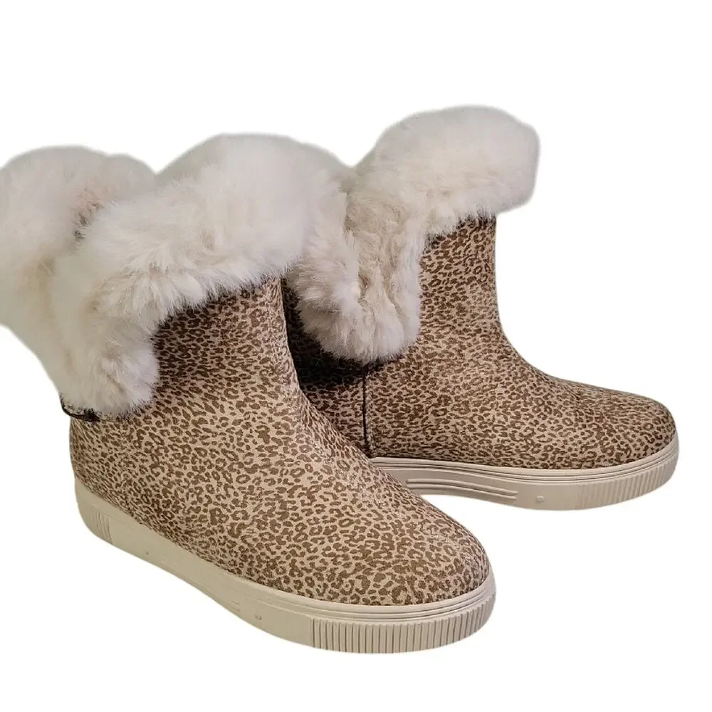 Journee Collection Leopard Print Faux Fur-Lined Boots Womens Size 8